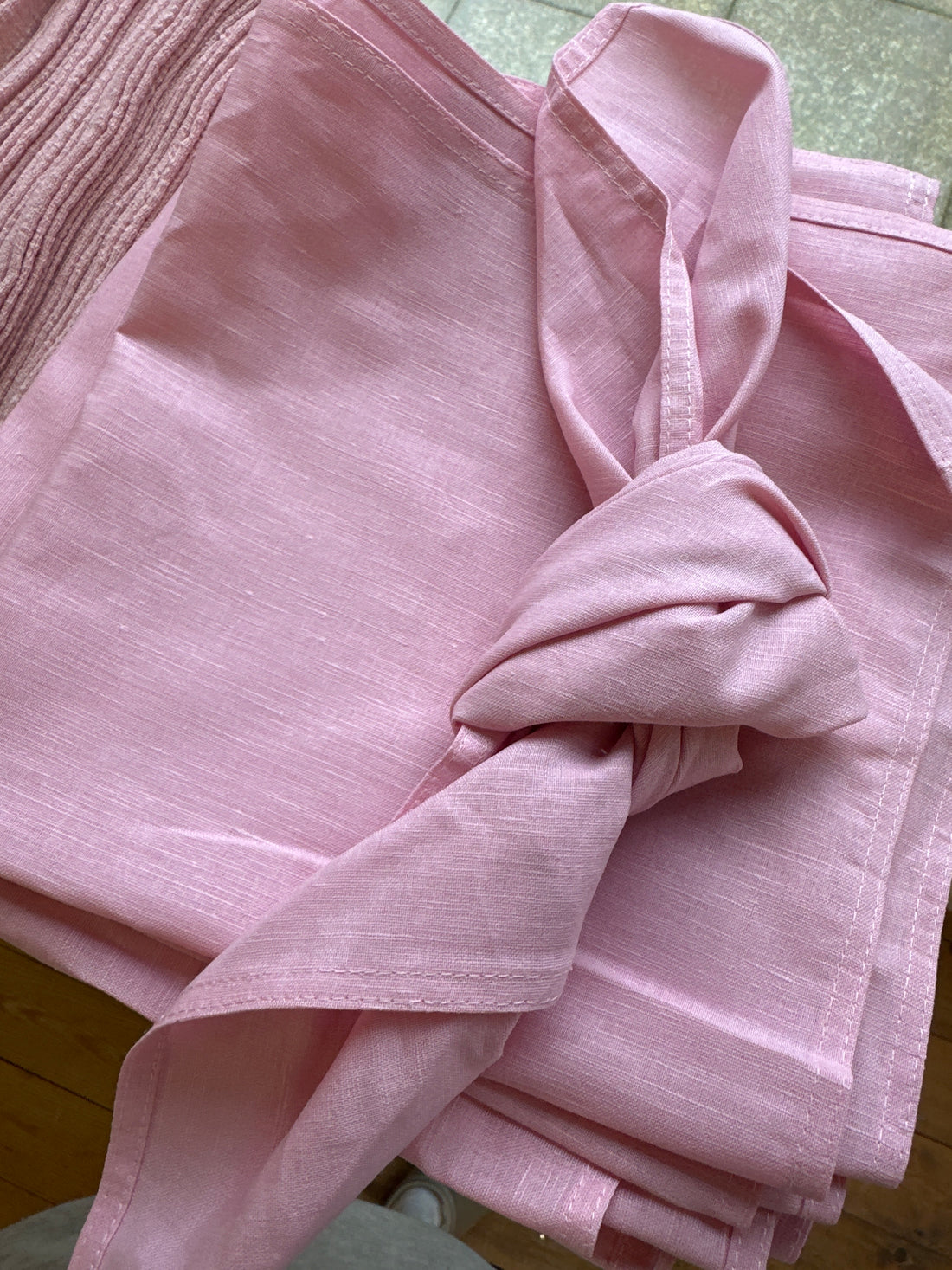 Mid Pink Linen Napkins