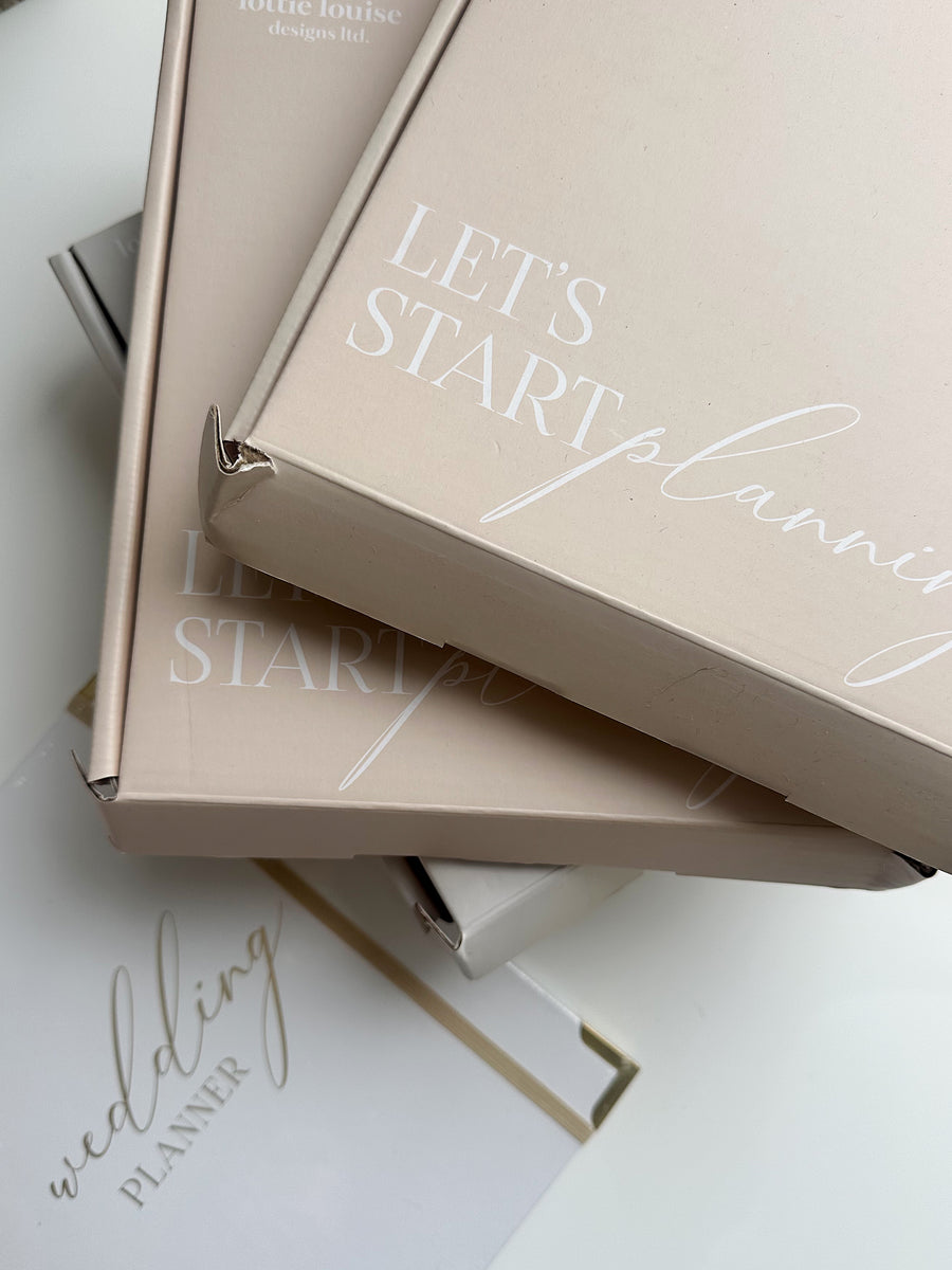 SALE Ultimate Wedding Planner (boxes slightly damaged)