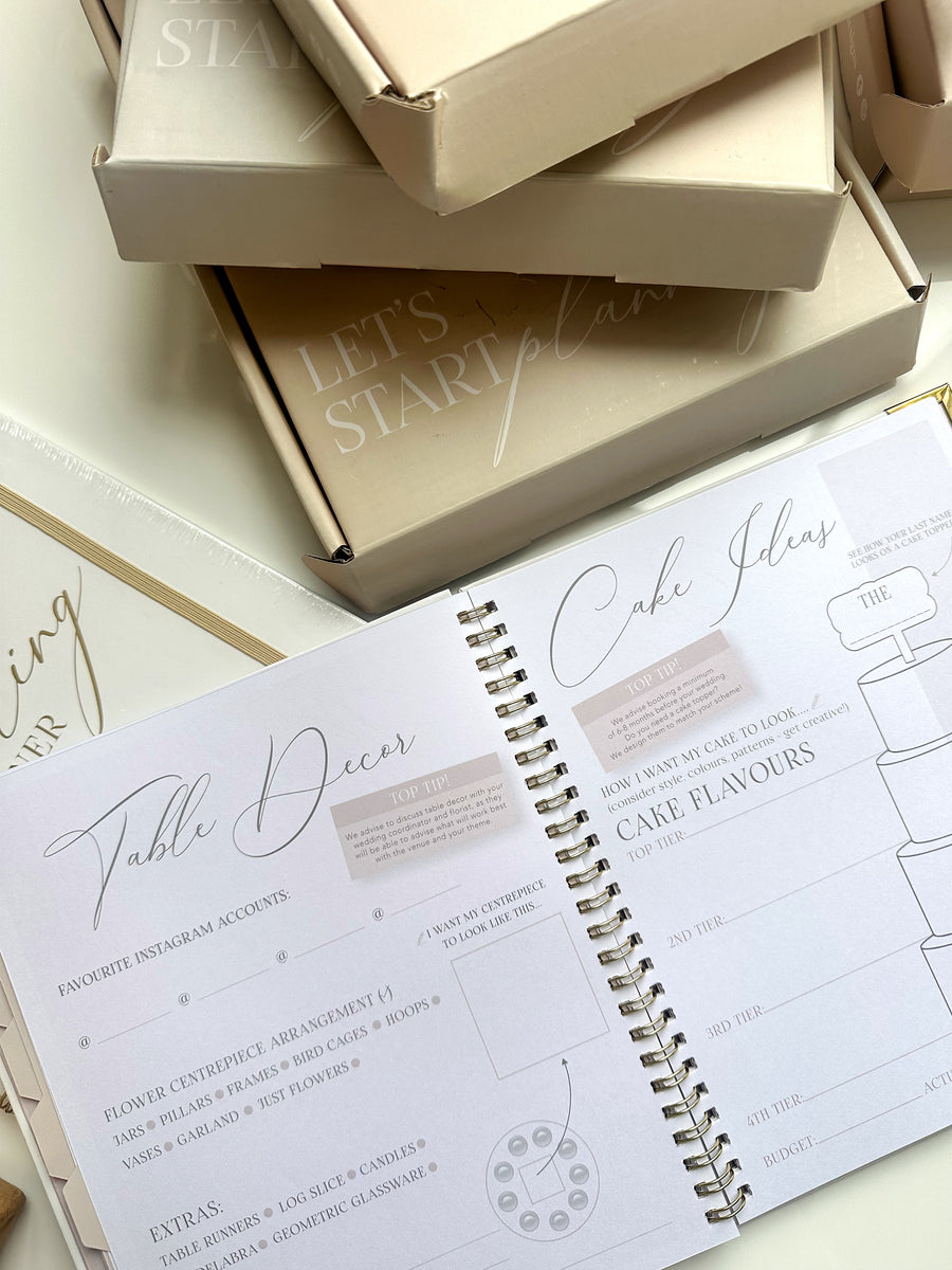 SALE Ultimate Wedding Planner (boxes slightly damaged)