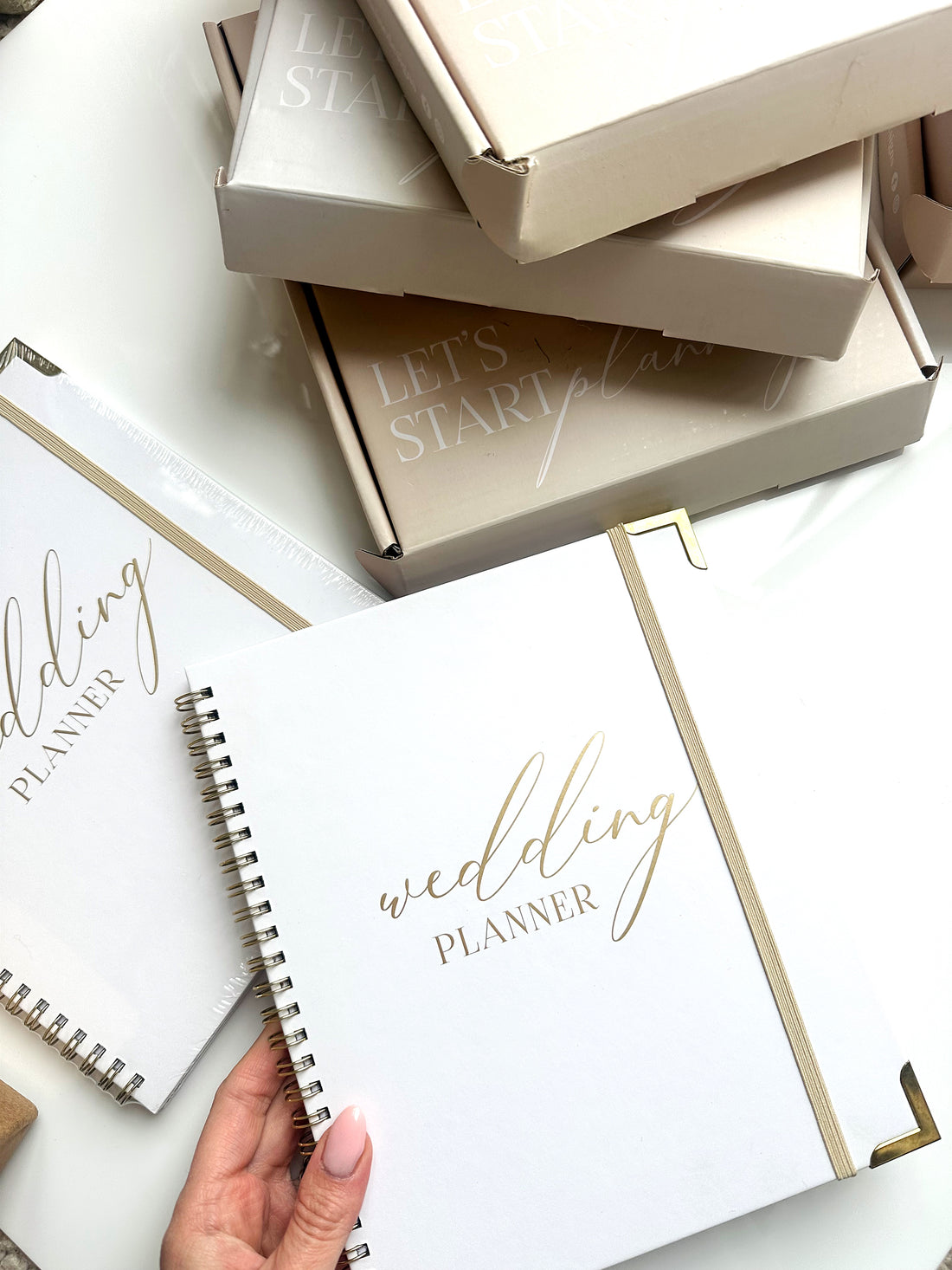SALE Ultimate Wedding Planner (boxes slightly damaged)
